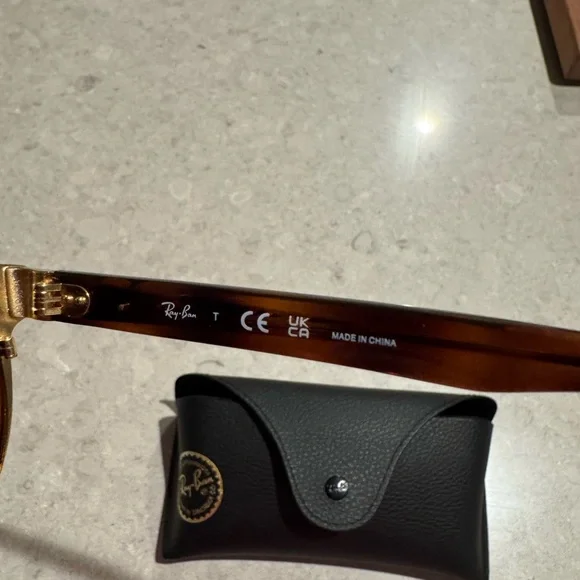 Ray-Ban Tortoise Shell Sunglasses - Picture 4 of 7